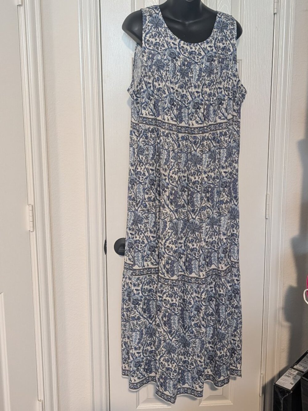 NWT Max Studio Blue/White Maxi Dress, plus size 1X